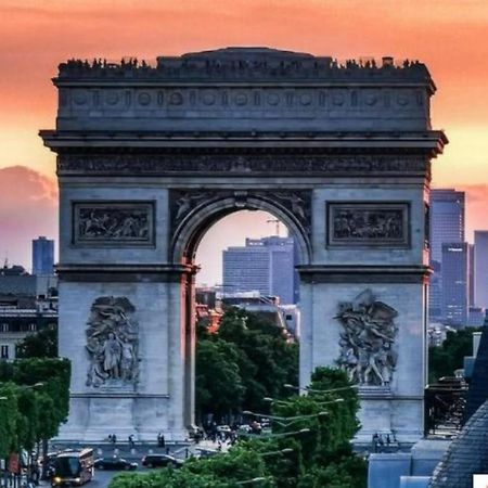 Suite Junior Avec Balcon Et Vue Sur Arc De Triomphe Parijs Buitenkant foto